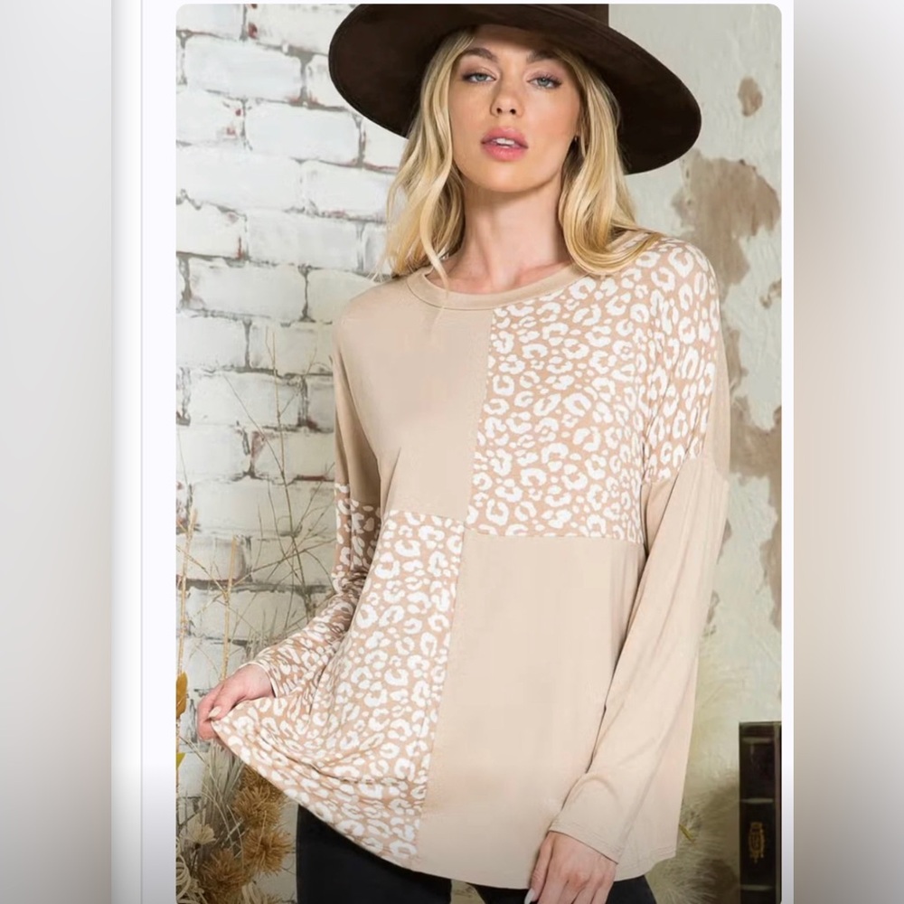 New Leopard  Print Beige Women's Top by LUNA size 1X 🍂🍃🍁🌻.  BG 09